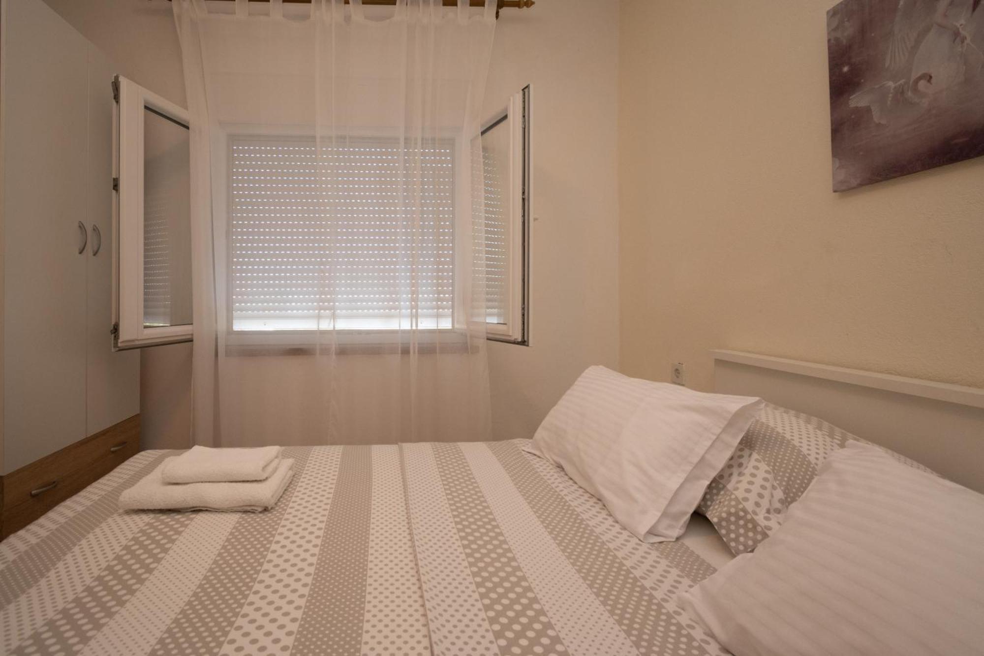 Apartments With A Parking Space Povljana, Pag - 6298 Kamer foto